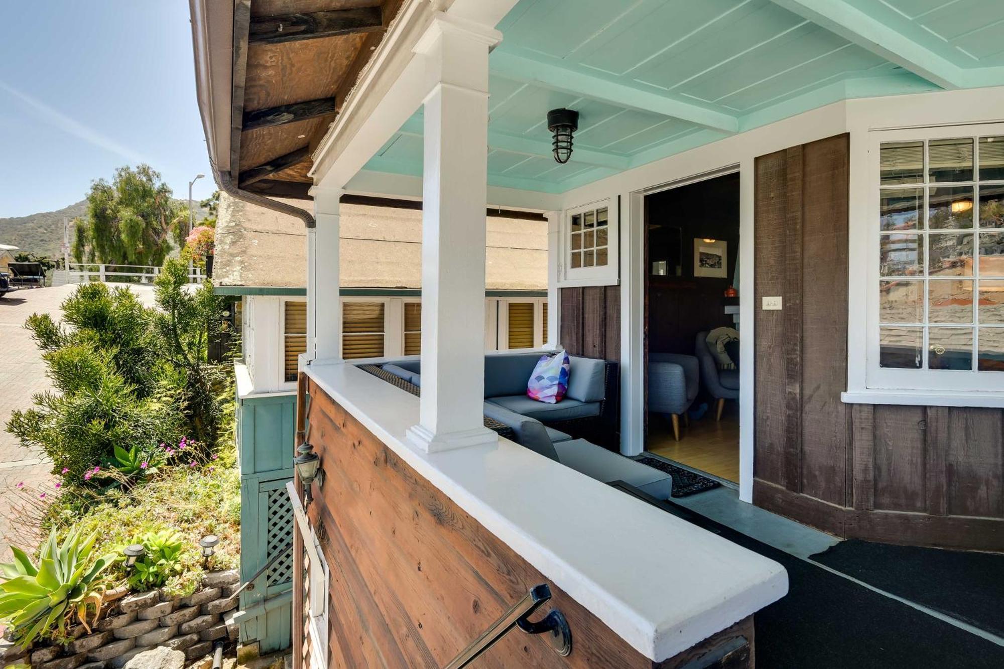 Charming Catalina Gem With Deck Walk To The Beach! Avalon Esterno foto